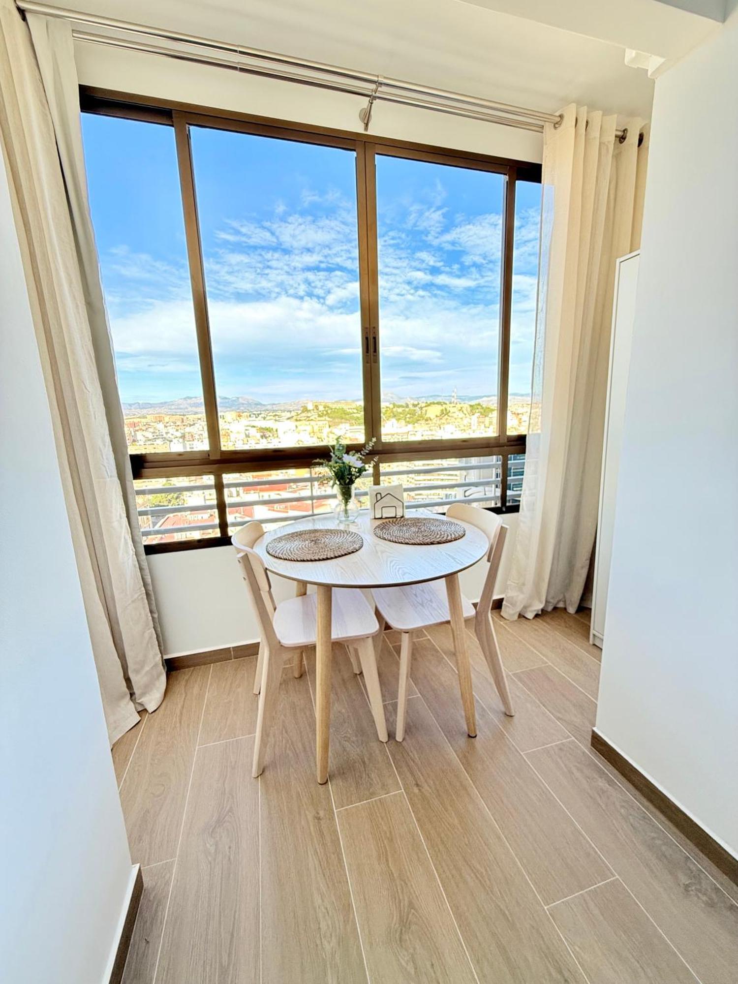 Apartament 18Th Floor City Center Riscal Alicante Exterior photo